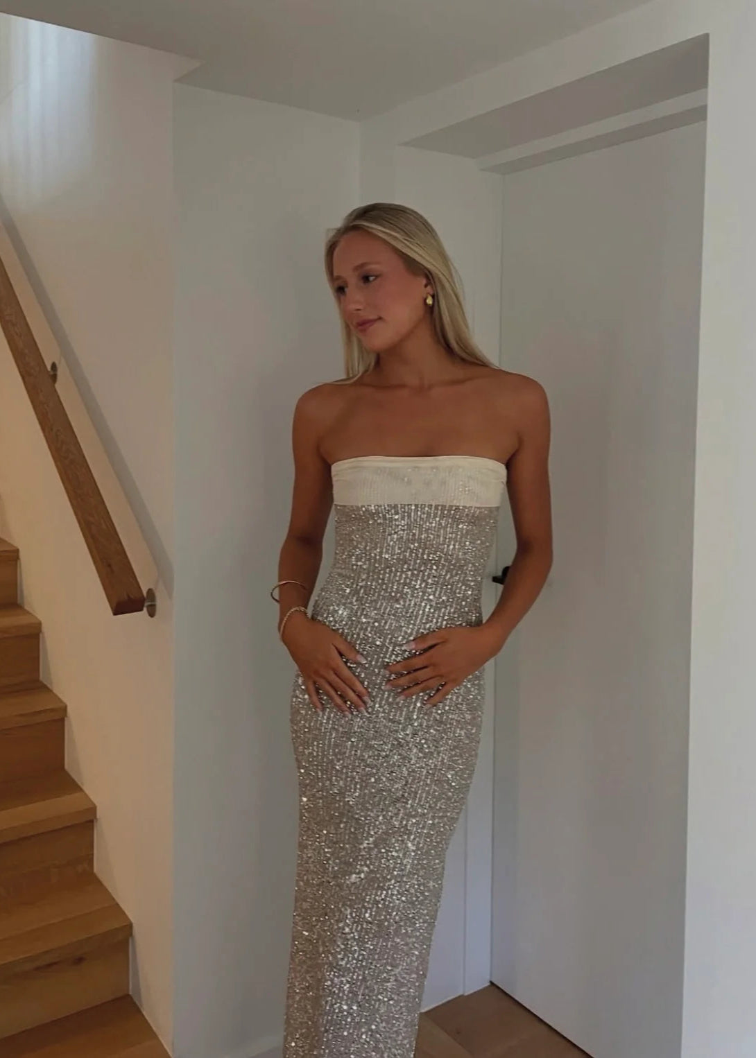 Elizabeth Maxi