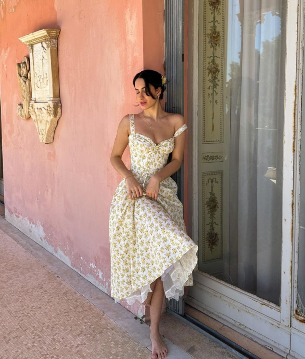 House of CB Rosalee White Vintage Floral Print Cotton Bustier Sundress Size Small Hills Shire Hire House of CB Rosalee White Vintage Floral Print Cotton Bustier Sundress Size Small Hills Shire Hire