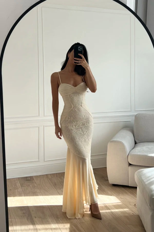 Felicia Maxi