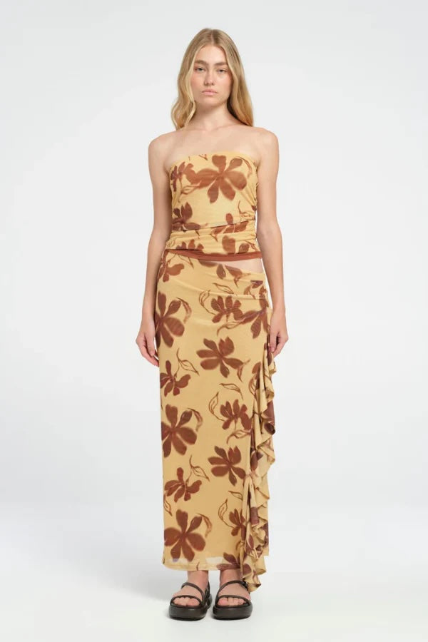 Benni Bindi Maxi Dress in Butter Floral Yellow Hills Shire Hire Benni Bindi Maxi Dress in Butter Floral Yellow Hills Shire Hire