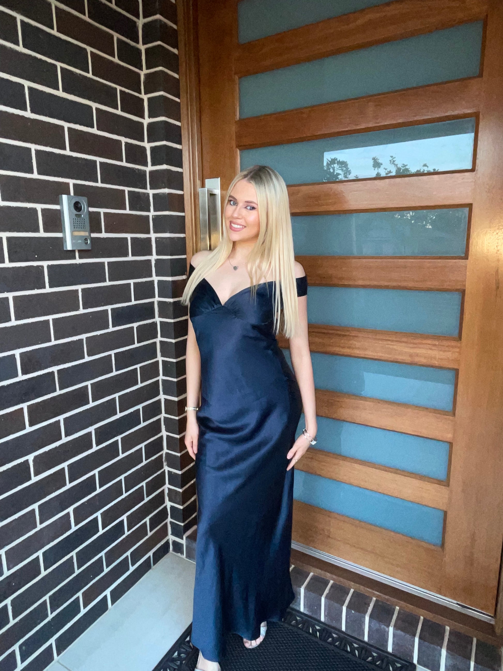 natalie rolt off the shoulder dress Natalie Rolt | Couanis Wedding