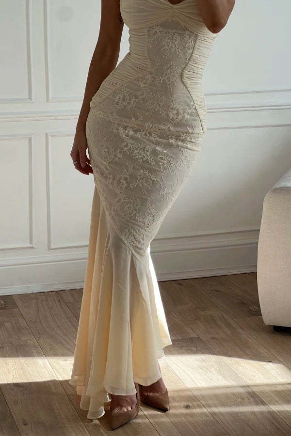 Felicia Maxi